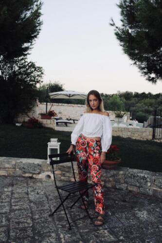 top guess pantaloni gaudi