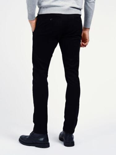pantaloni slim fit